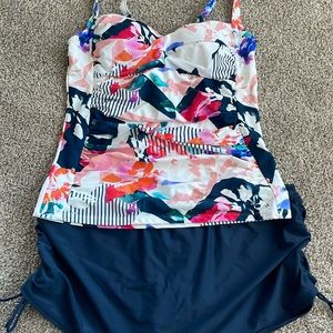 Hapari swimsuit 1X/2X